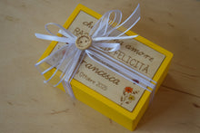 Carica l'immagine nel visualizzatore di Gallery, BOMBONIERE CRESIMA CON SEMI PER API