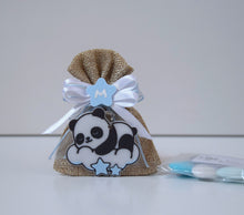 Carica l'immagine nel visualizzatore di Gallery, Sacchettino azzurro panda tema battesimo