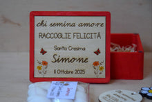 Carica l&#39;immagine nel visualizzatore di Gallery, BOMBONIERE CRESIMA CON PORTACHIAVI
