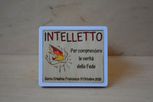 Carica l&#39;immagine nel visualizzatore di Gallery, BOMBONIERE CRESIMA CON DONI SPIRITO SANTO E PORTACHIAVI
