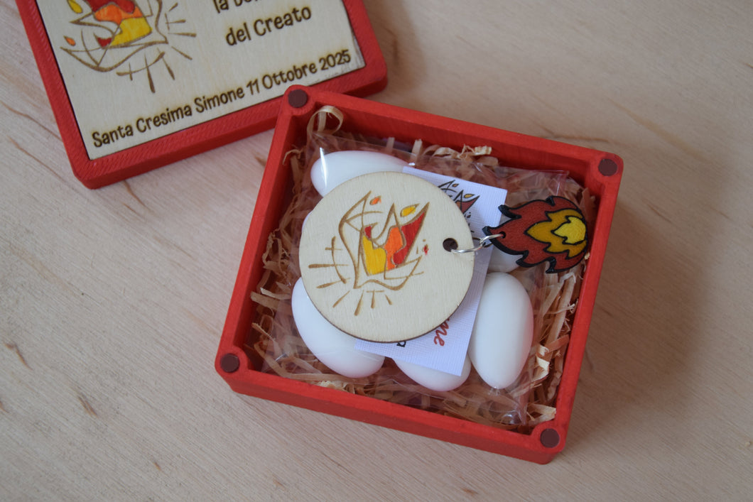BOMBONIERE CRESIMA CON DONI SPIRITO SANTO E PORTACHIAVI